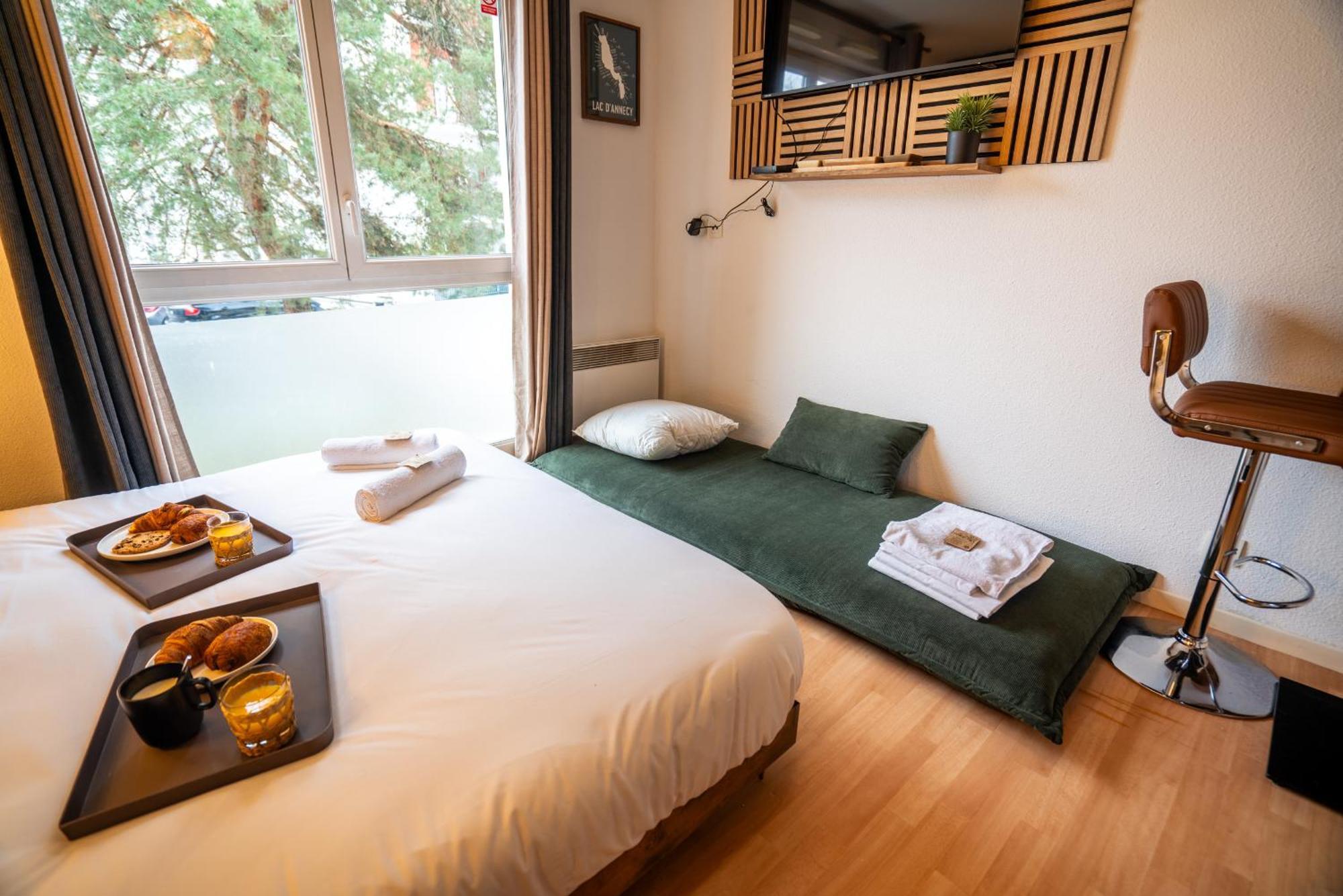 Cabana & Merci Annecy - Parking Et Proche Du Lac Eksteriør billede